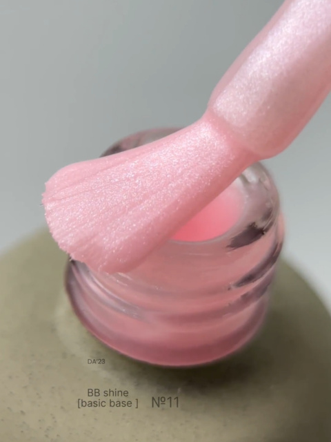 DA'23 COVER BASE BB #11, 14 ml - kamuflująca baza hybrydowa z mikrobrokatem (mleczny różowy nude)