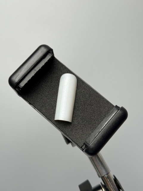 DA'23 COVER BASE BB #12, 14 ml - kamuflująca baza hybrydowa z mikrobrokatem (mleczny biały)