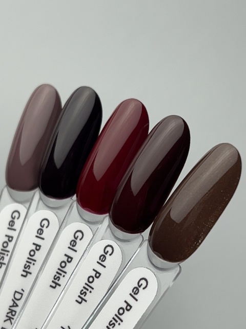 DA'23 GEL POLISH ‘SELF LOVE, 8 ml – lakier hybrydowy (kakaowy, przykurzony z nutą fioletu)