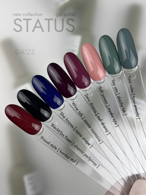 DA'23 GEL POLISH ‘SAY YES, 8 ml – lakier hybrydowy (zielony z nutą szarości)